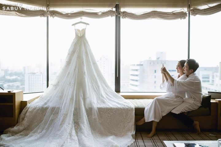 ชุดเจ้าสาว รีวิวงานแต่งสวยคลาสสิกของเจ้าสาวคาราบาวแดง @Grand Hyatt Erawan