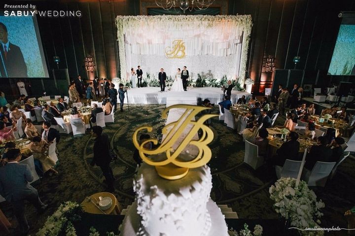 พิธีแต่งงาน,สถานที่แต่งงาน,สถานที่จัดงานแต่งงาน,โต๊ะจีน,โรงแรม,backdrop งานแต่ง,เวทีงานแต่ง รีวิวงานแต่งสวยคลาสสิกของเจ้าสาวคาราบาวแดง @Grand Hyatt Erawan