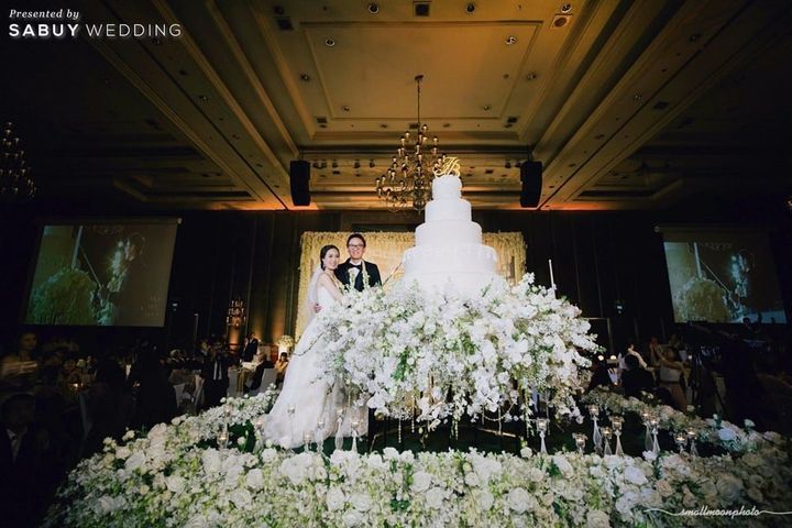 บ่าวสาว,พิธีแต่งงาน,เค้กงานแต่ง,จัดดอกไม้งานแต่ง,ตกแต่งงานแต่ง รีวิวงานแต่งสวยคลาสสิกของเจ้าสาวคาราบาวแดง @Grand Hyatt Erawan