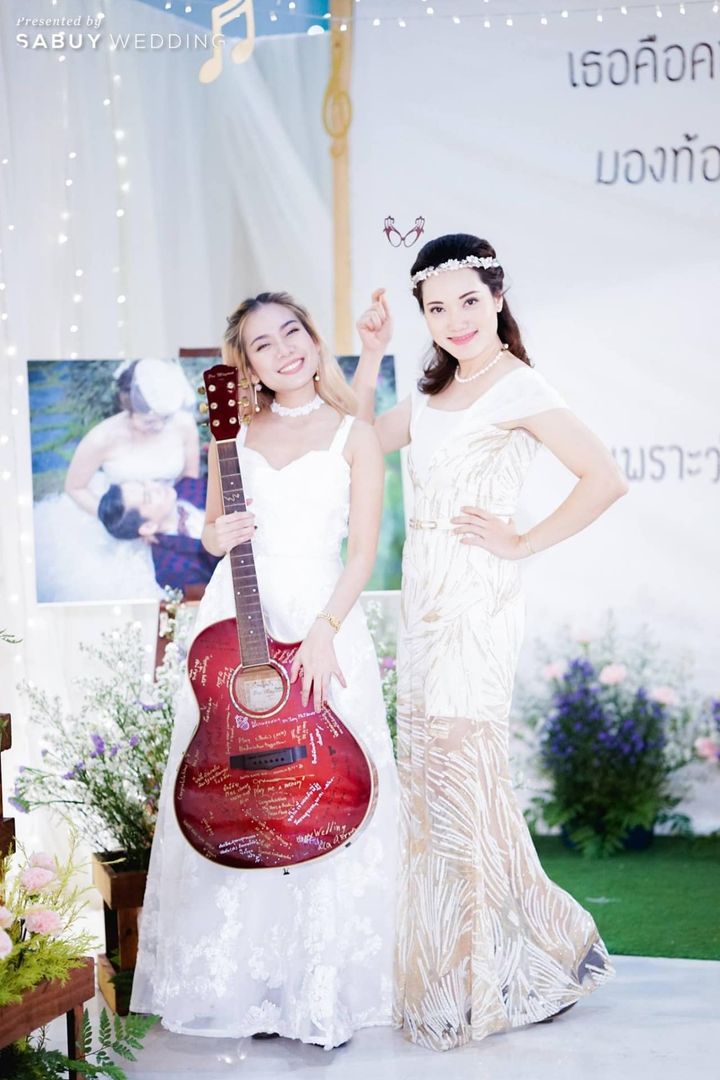เพื่อนเจ้าสาว,ชุดเพื่อนเจ้าสาว,กีต้าร์,ธีมงานแต่ง รีวิวงานแต่งท่ามกลางเพลงรักหวานซึ้งตรึงใจ ในธีม Music & Art @Impact เมืองทองธานี
