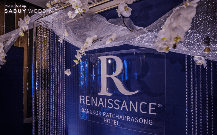 คุยเพลินกับบ่าวสาว ในงาน Renaissance Wedding Fair 2017