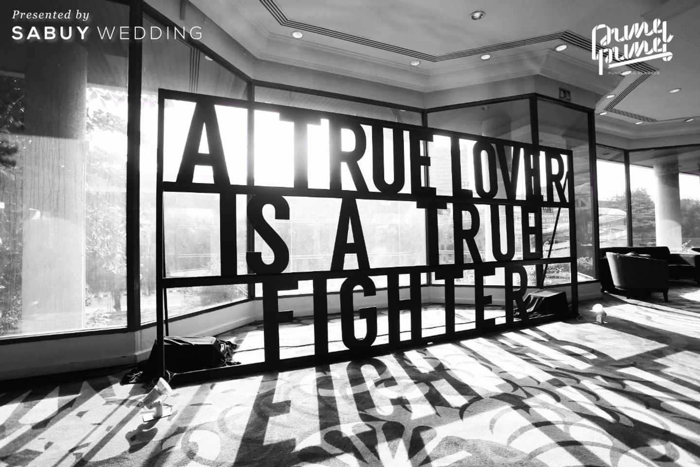 backdrop งานแต่ง รีวิวงานแต่งสุดเปรี้ยวของสาย Fighter ลั่นระฆังขึ้นสังเวียนรัก พร้อมสู้เพื่อเธอ @Centara Grand Ladprao