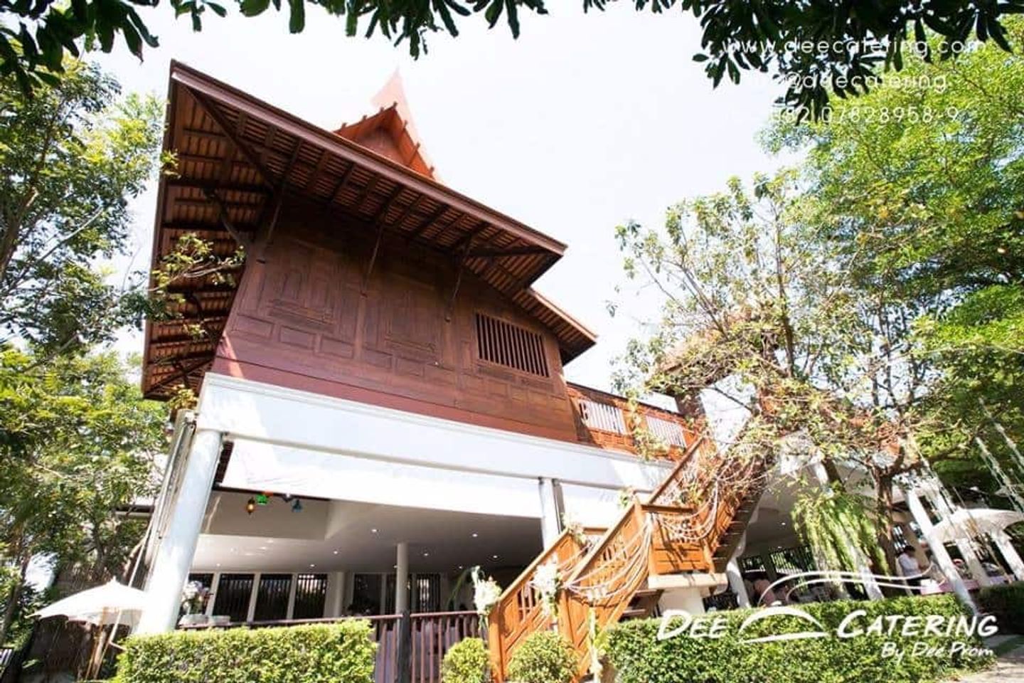 เรือนไทย,สถานที่แต่งงาน,สถานที่จัดงานแต่งงาน,จัดงานแต่งงาน 3 สถานที่เรือนไทย แต่งเช้าเลี้ยงเที่ยงครบทุกสิ่ง ในงบสามแสน!