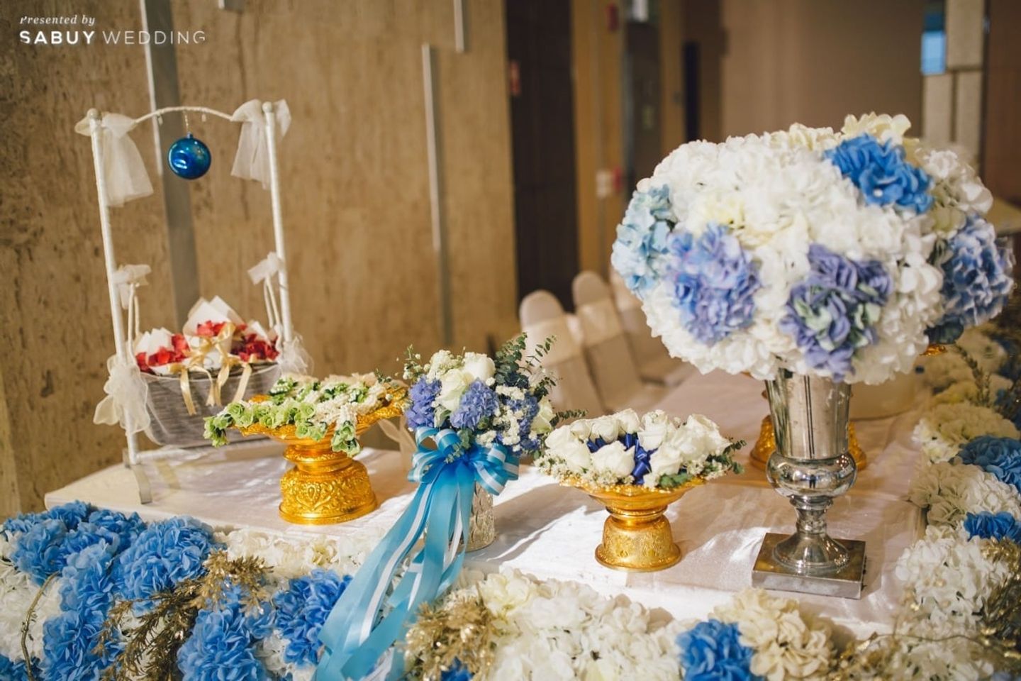 ตกแต่งงานแต่ง,จัดดอกไม้งานแต่ง รีวิวงานแต่งเฉดสีสวยแบบ Midnight Blue @Grand Howard Hotel