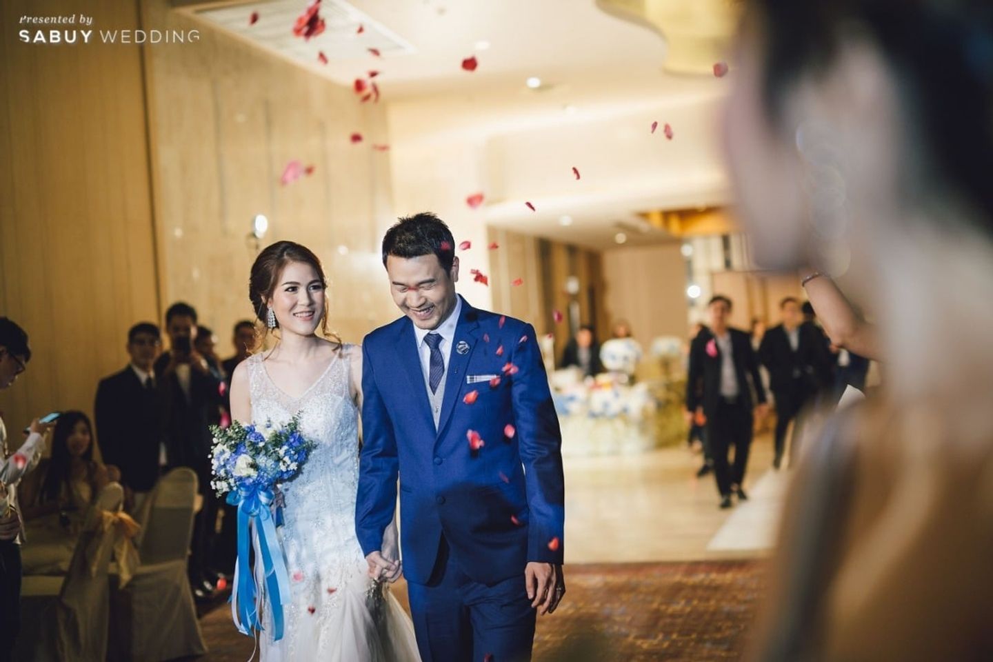พิธีแต่งงาน,งานแต่งงาน,บ่าวสาว,ชุดบ่าวสาว,ชุดเจ้าสาว,ชุดเจ้าบ่าว รีวิวงานแต่งเฉดสีสวยแบบ Midnight Blue @Grand Howard Hotel