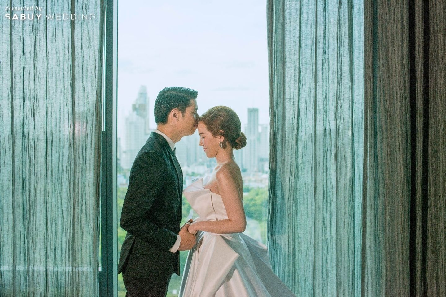 บ่าวสาว,ชุดบ่าวสาว,รูปงานแต่ง รีวิวงานแต่งธีม Under The Sky ในห้องอาหารโรงแรมสุดชิค @SO Sofitel Bangkok