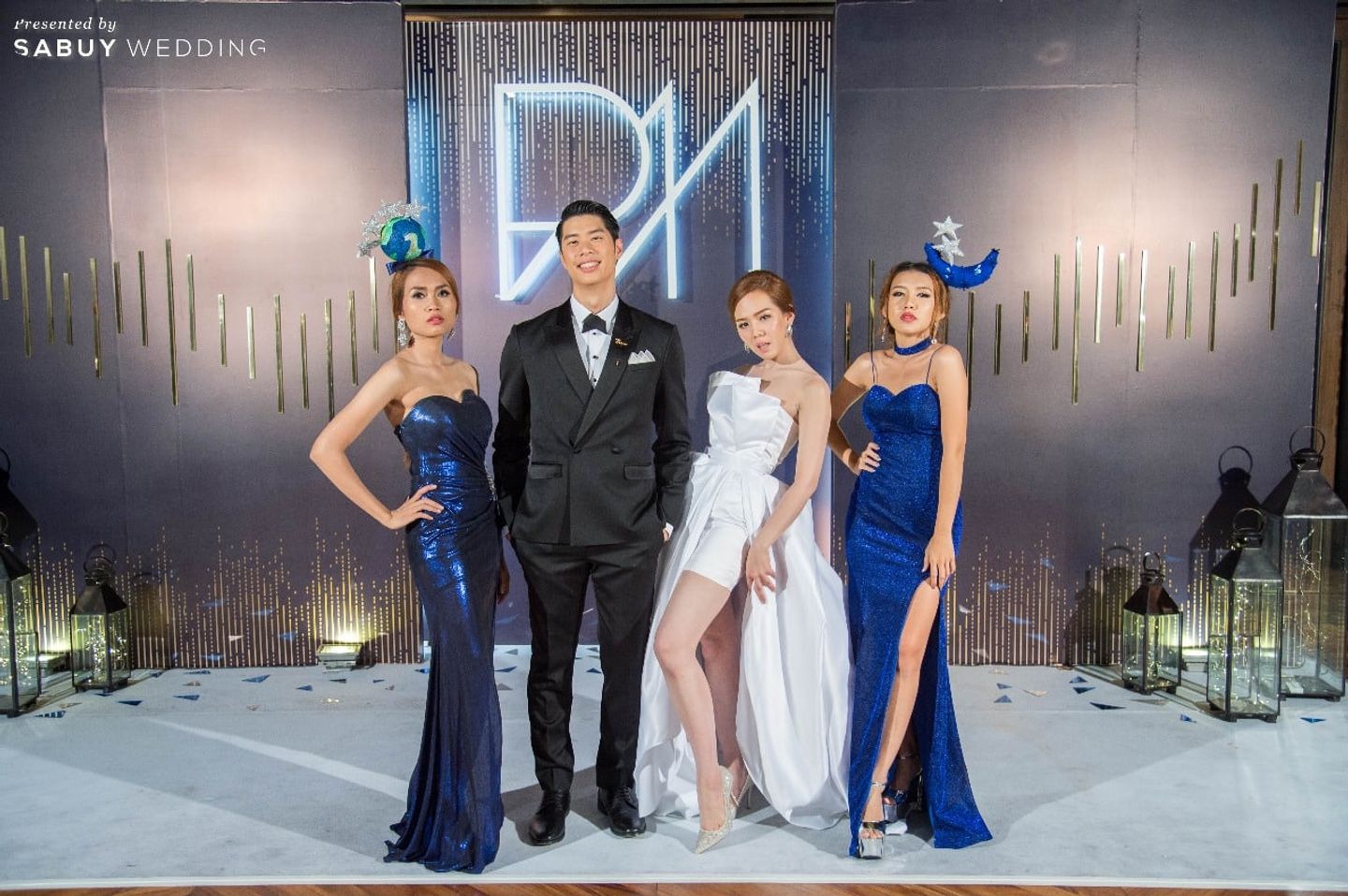 บ่าวสาว,ชุดบ่าวสาว,ชุดเจ้าสาว,ชุดเจ้าบ่าว,เพื่อนเจ้าสาว,ชุดเพื่อนเจ้าสาว,ธีมงานแต่ง,backdrop งานแต่ง,ตกแต่งงานแต่ง รีวิวงานแต่งธีม Under The Sky ในห้องอาหารโรงแรมสุดชิค @SO Sofitel Bangkok