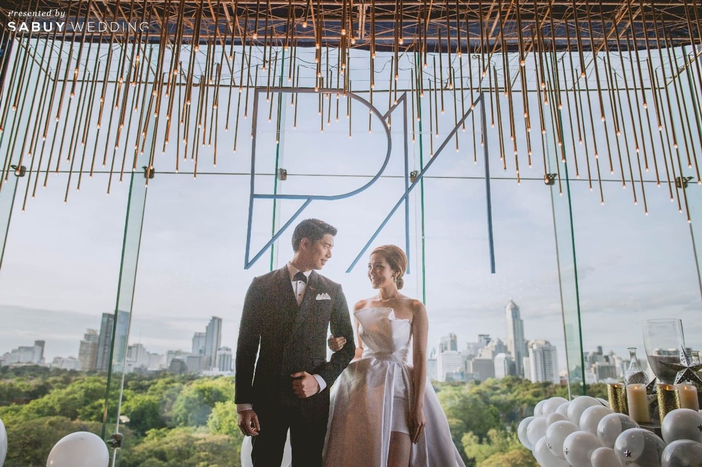 บ่าวสาว,ชุดบ่าวสาว,วิว,ตกแต่งงานแต่ง รีวิวงานแต่งธีม Under The Sky ในห้องอาหารโรงแรมสุดชิค @SO Sofitel Bangkok