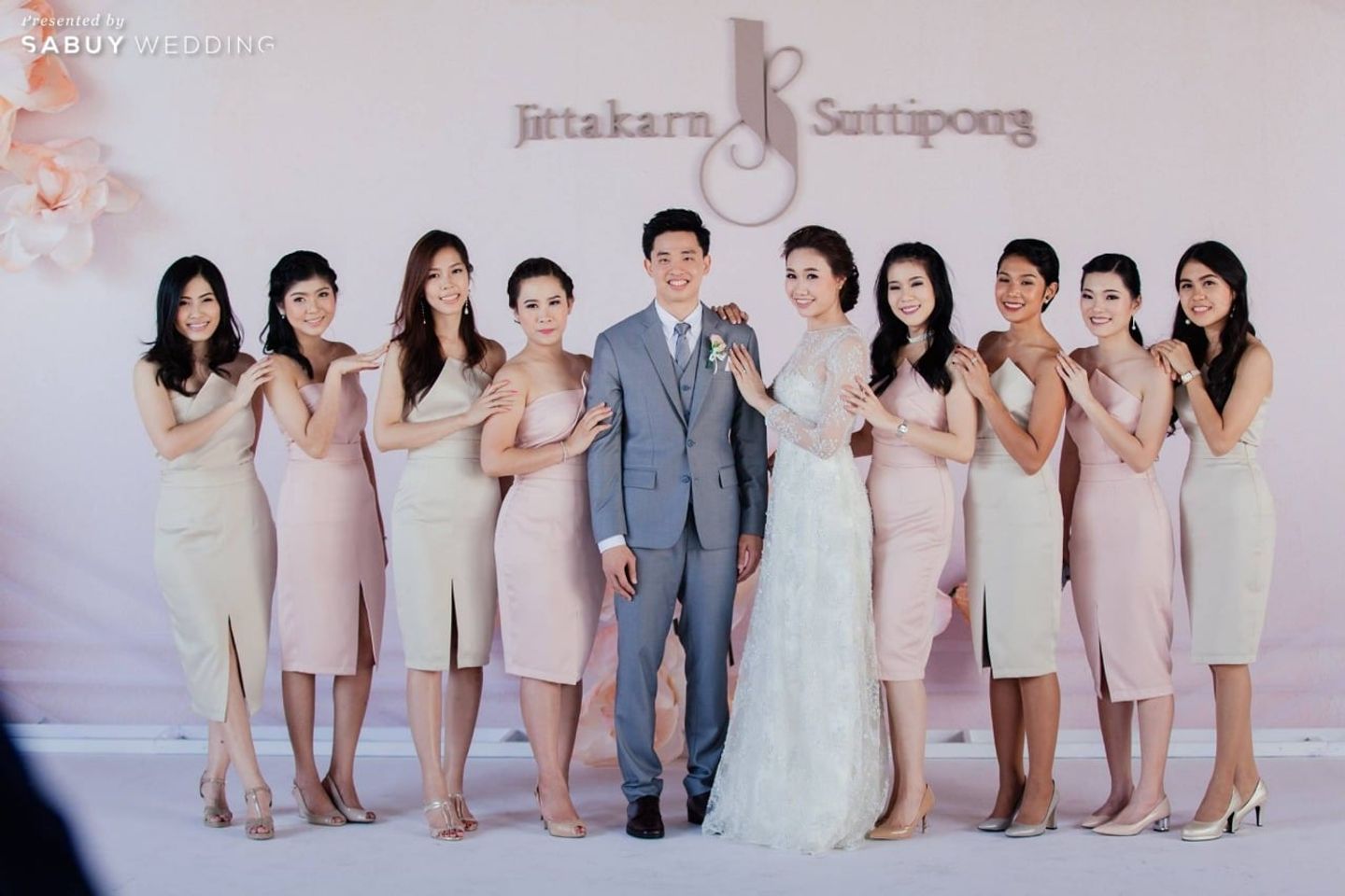 บ่าวสาว,ชุดบ่าวสาว,ชุดเจ้าบ่าว,ชุดเจ้าสาว,เพื่อนเจ้าสาว,ชุดเพื่อนเจ้าสาว,backdrop งานแต่ง,ธีมงานแต่ง รีวิวงานแต่ง Watercolor Peony ดอกไม้กระดาษสีหวานนวลตา @Phothalai Leisure Park