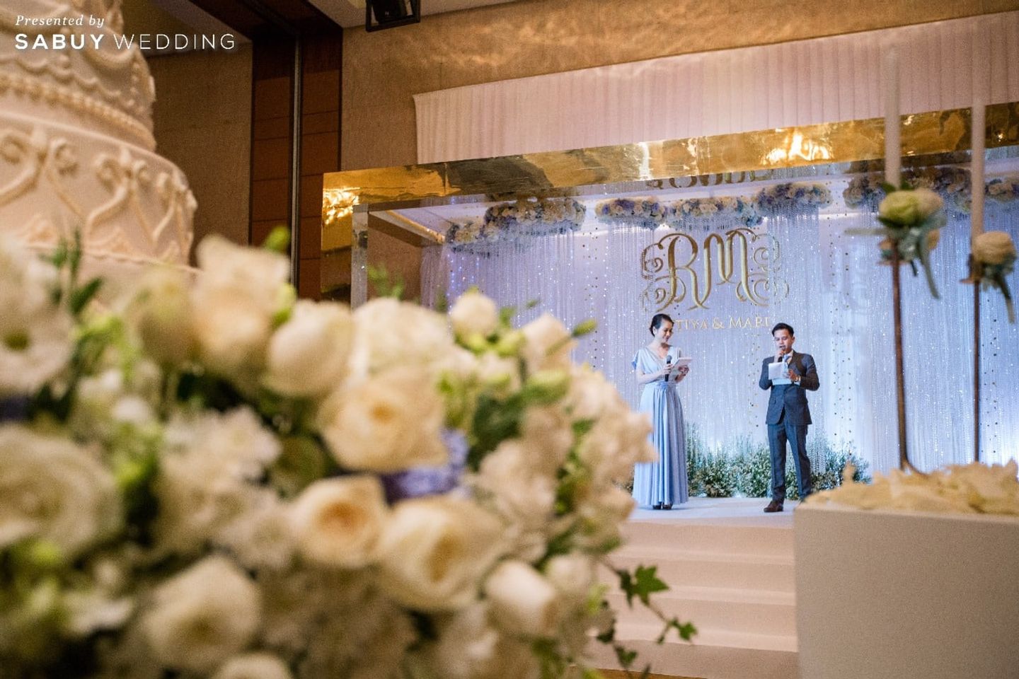 พิธีกรงานแต่ง,backdrop งานแต่ง,ตกแต่งงานแต่ง,จัดดอกไม้งานแต่ง รีวิวงานแต่งกลางหิมะโปรยปราย ในธีม Winter Christmas @Conrad Bangkok