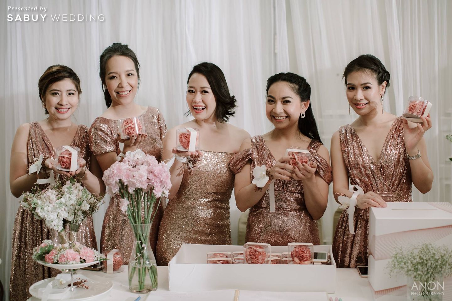 เพื่อนเจ้าสาว,ชุดเพื่อนเจ้าสาว,ตกแต่งงานแต่ง,ของชำร่วยงานแต่ง รีวิวงานแต่ง Rose Gold Glitter สวยล้ำ นำเทรนด์ @Swissotel Nai Lert Park Bangkok