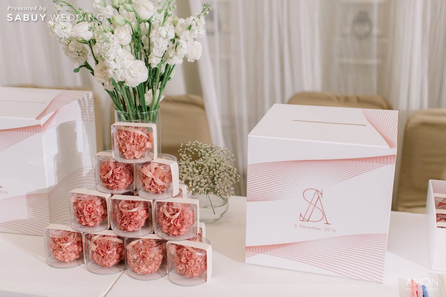 ของชำร่วยงานแต่ง,กล่องใส่ซองงานแต่ง,ตกแต่งงานแต่ง รีวิวงานแต่ง Rose Gold Glitter สวยล้ำ นำเทรนด์ @Swissotel Nai Lert Park Bangkok