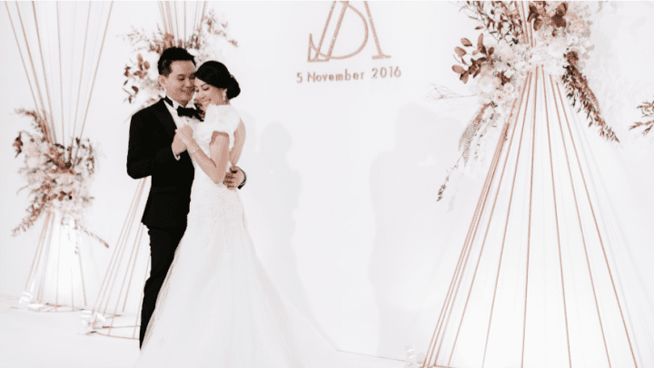 รีวิวงานแต่ง Rose Gold Glitter สวยล้ำ นำเทรนด์ @Swissotel Nai Lert Park Bangkok