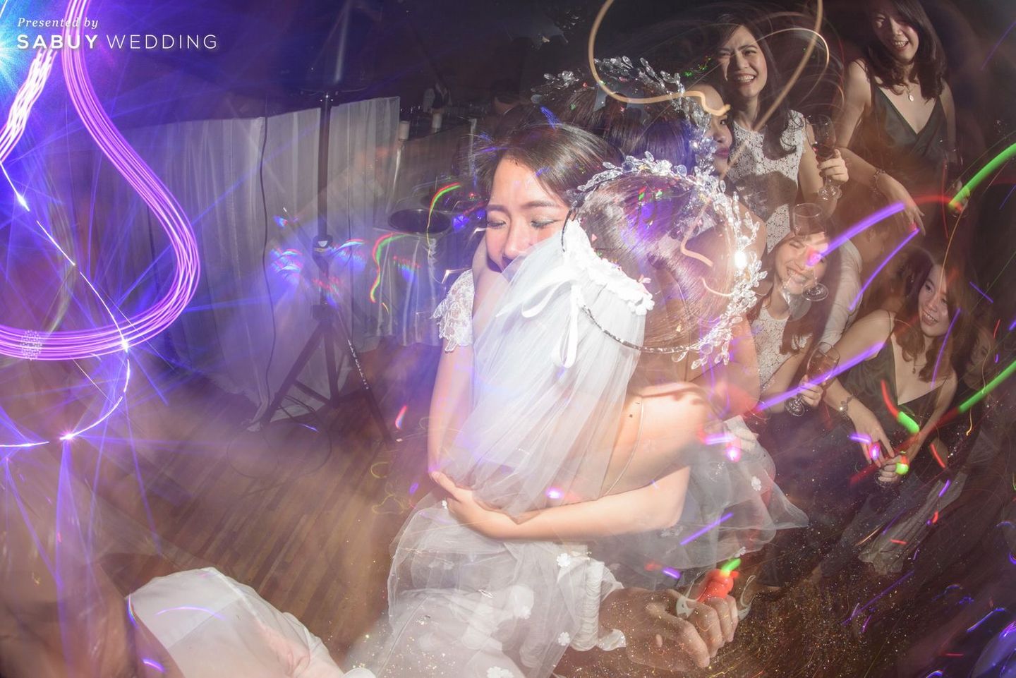 undefined รีวิวงานแต่งสุดล้ำ ต้อนรับแขกด้วยภาพเคลื่อนไหว Cinemagraph @Conrad Bangkok