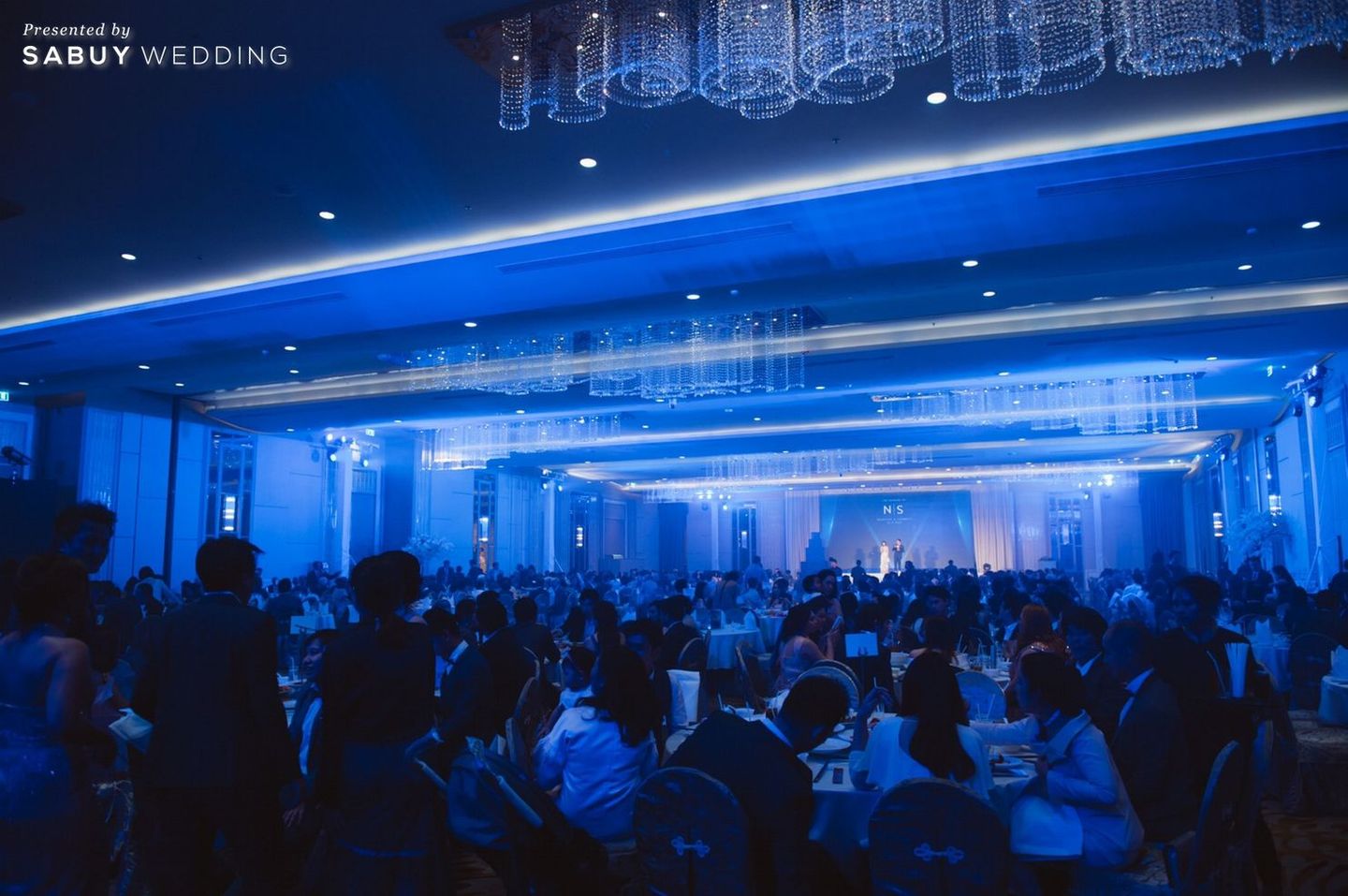 สถานที่แต่งงาน,สถานที่จัดงานแต่งงาน,โต๊ะจีน รีวิวงานแต่งปาร์ตี้แสงสี แกลอรี่แบบใหม่ ภาพเคลื่อนไหวได้ @Ahyat Abalone