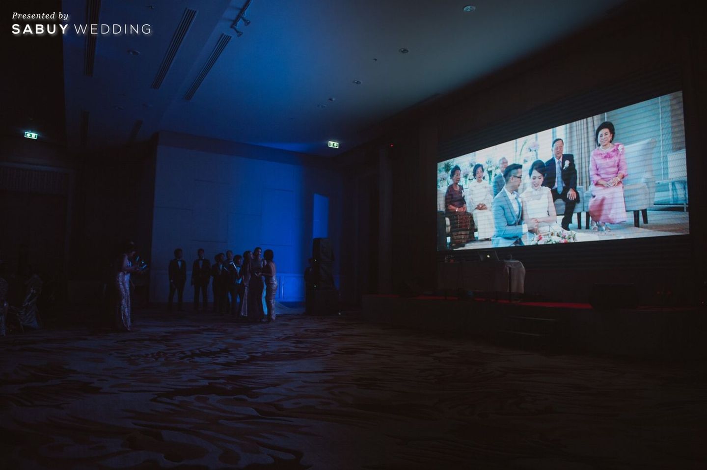 พรีเซนเทชั่นแต่งงาน รีวิวงานแต่งปาร์ตี้แสงสี แกลอรี่แบบใหม่ ภาพเคลื่อนไหวได้ @Ahyat Abalone