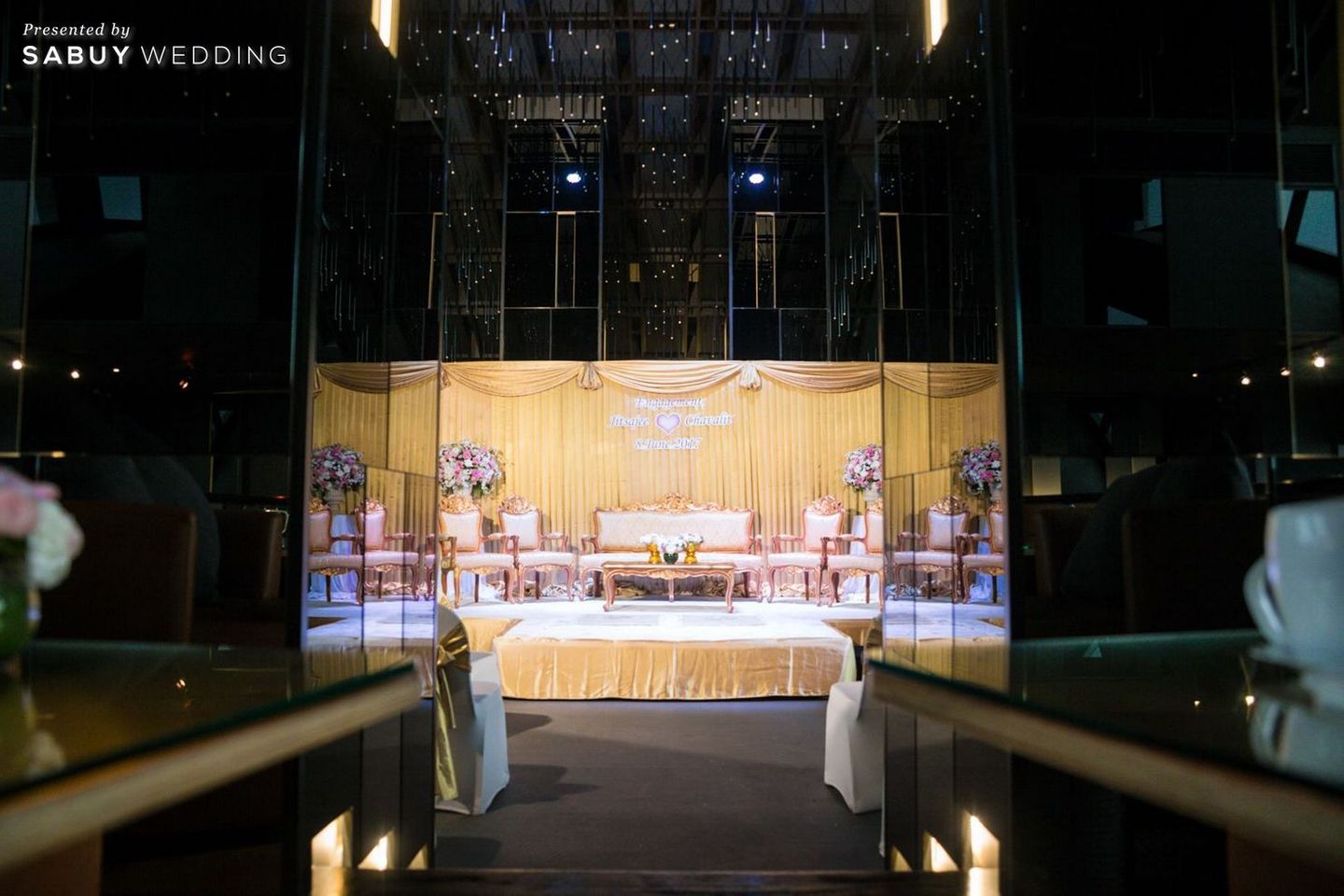 งานหมั้น,พิธีหมั้น,สถานที่แต่งงาน,สถานที่จัดงานแต่งงาน รีวิวงานแต่งหมั้นจีนตามขนบ แต่ครบสูตรความสวยด้วยวิวสถานที่แต่งงานแบบ Rooftop @Banyan Tree Bangkok