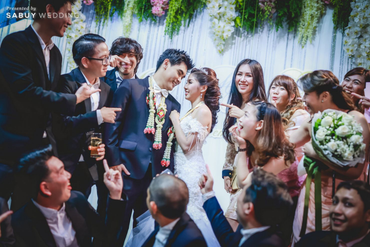 บ่าวสาว,รูปงานแต่ง,เพื่อนเจ้าสาว,เพื่อนเจ้าบ่าว,ดอกไม้ รีวิวงานแต่งในห้อง 2 ชั้นสุด exclusive เก๋หรูดูดี มีฟังก์ชั่น @Crowne Plaza