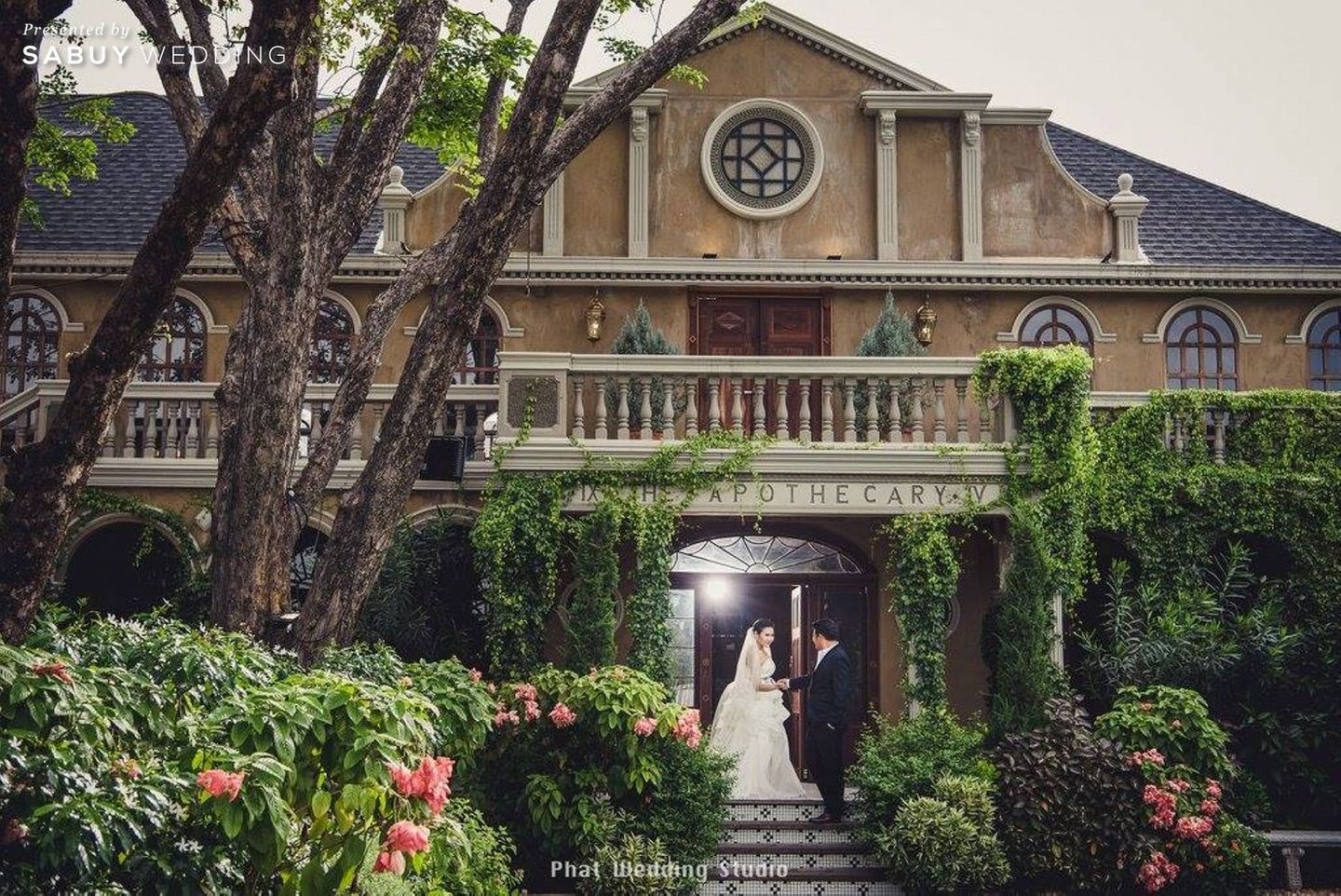 คู่รัก,สถานที่ถ่ายพรีเวดดิ้ง,พรีเวดดิ้ง,ถ่ายภาพพรีเวดดิ้ง,งานแต่ง outdoor,สถานที่แต่งงาน The Apothecary Venue สถานที่ถ่ายพรีเก๋ไก๋ ไม่ว่าจะมุมไหน สไตล์อะไรก็เลิศ