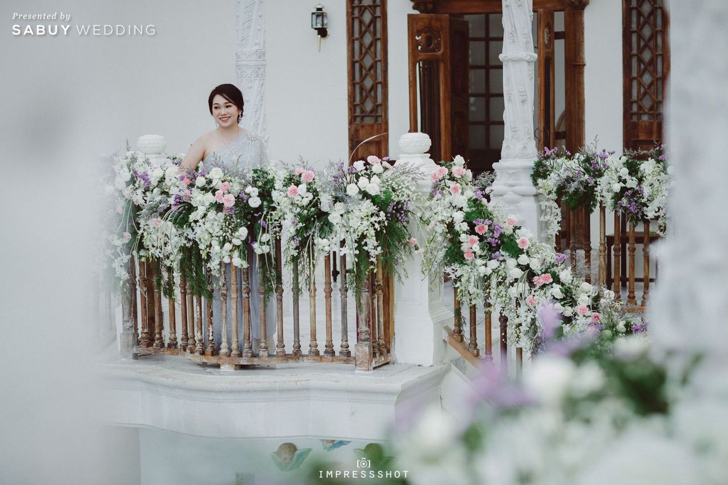 ชุดหมั้น,จัดดอกไม้งานแต่ง,ตกแต่งงานแต่ง,สถานที่แต่งงาน,สถานที่จัดงานแต่งงาน รีวิวงานแต่งเรียบหรูดูสง่างาม แฝงความอ่อนหวานจากมวลดอกไม้ @Benedict Studio
