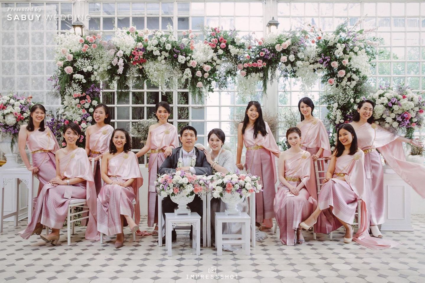 รูปงานแต่ง,ธีมงานแต่ง,จัดดอกไม้งานแต่ง,ตกแต่งงานแต่ง,ชุดเพื่อนเจ้าสาว,บ่าวสาว รีวิวงานแต่งเรียบหรูดูสง่างาม แฝงความอ่อนหวานจากมวลดอกไม้ @Benedict Studio