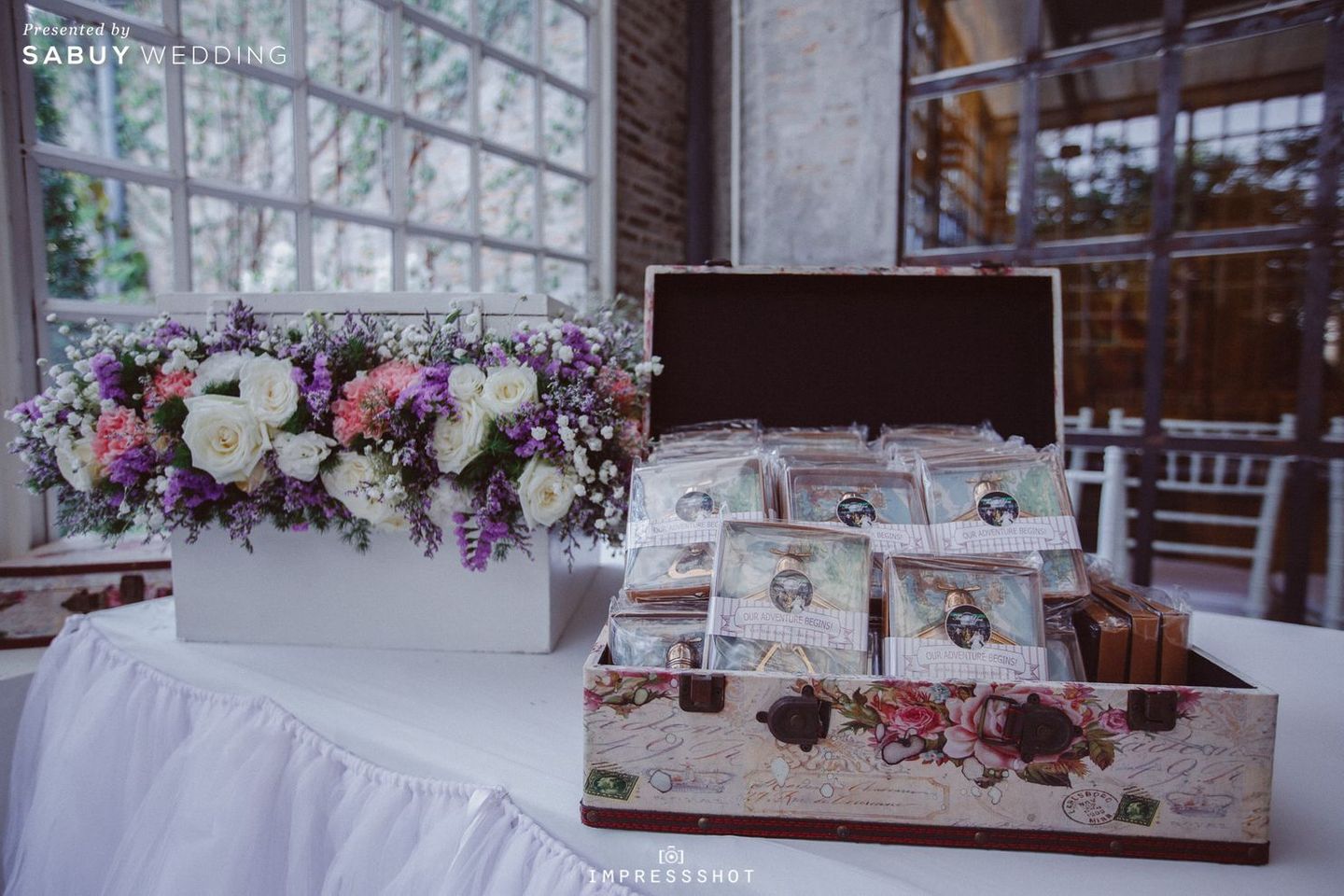 ของชำร่วยงานแต่ง,จัดดอกไม้งานแต่ง รีวิวงานแต่งเรียบหรูดูสง่างาม แฝงความอ่อนหวานจากมวลดอกไม้ @Benedict Studio