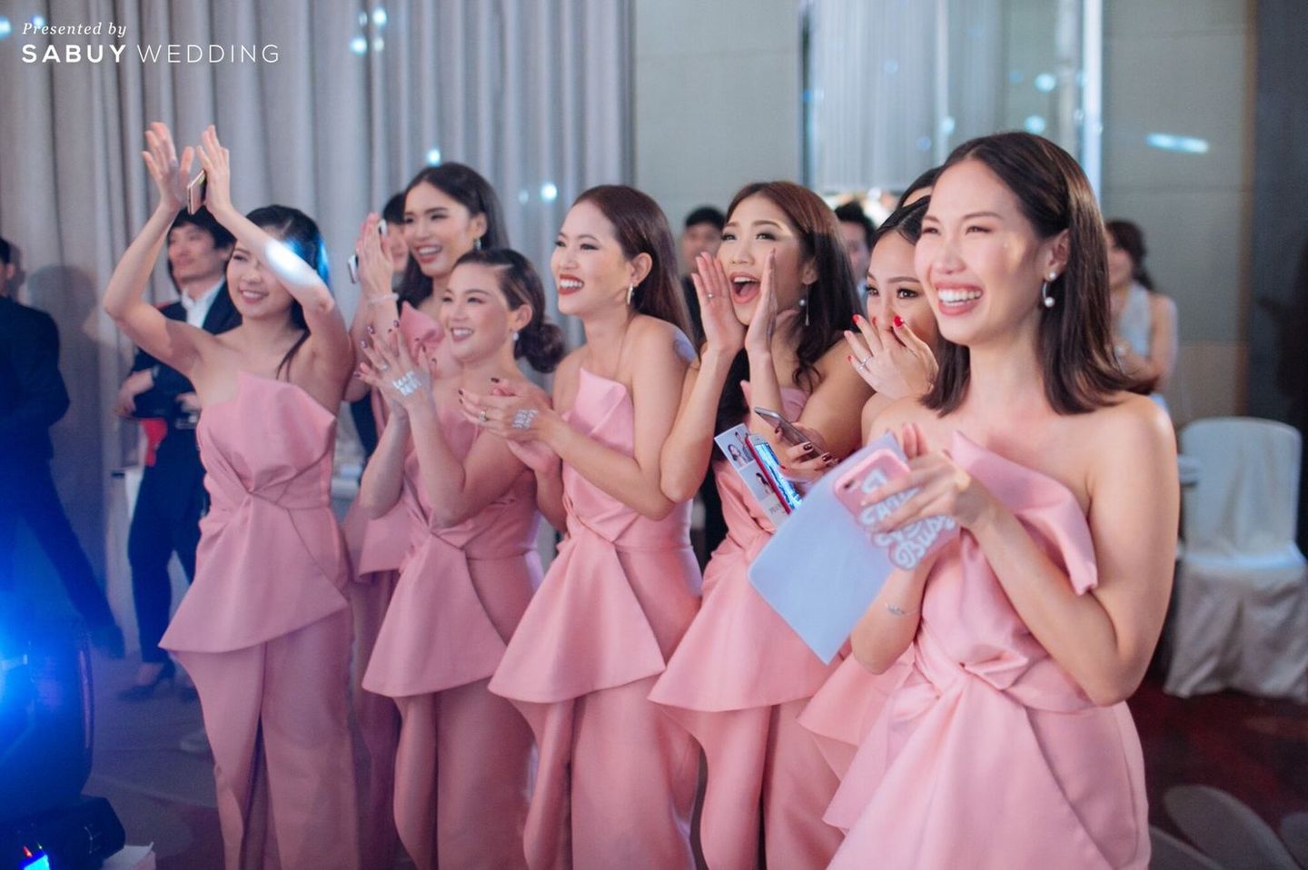 เพื่อนเจ้าสาว,ชุดเพื่อนเจ้าสาว รีวิวงานแต่งงาน Gen Y ดีไซน์ทุกจุดให้ถ่ายรูปสวยได้ สไตล์แซ่บซี๊ดดดดด @Bangkok Marriott Sukhumvit