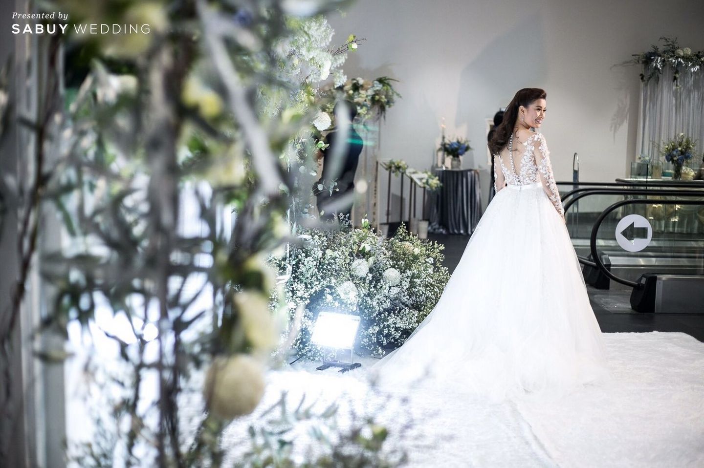 ชุดเจ้าสาว,เจ้าสาว,จัดดอกไม้งานแต่ง,ตกแต่งงานแต่ง รีวิวงานแต่งธีมสีฟ้า ในห้องทรงโดมดีไซน์เก๋ @Portal Ballroom อิมแพ็ค