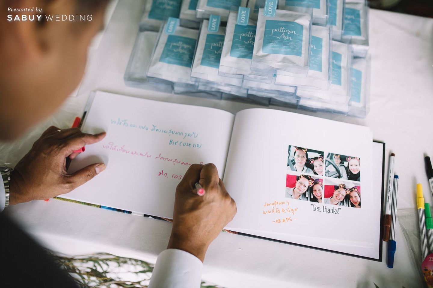 undefined รีวิวงานแต่งเป๊ะมีสไตล์ เก๋ตรงเรียบง่าย แต่ได้พรีเซ้นต์บ่าวสาว @VARAVELA