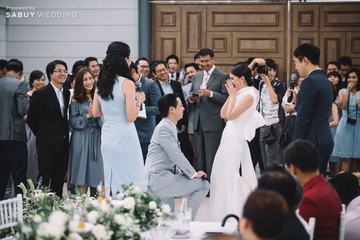 undefined รีวิวงานแต่งเป๊ะมีสไตล์ เก๋ตรงเรียบง่าย แต่ได้พรีเซ้นต์บ่าวสาว @VARAVELA