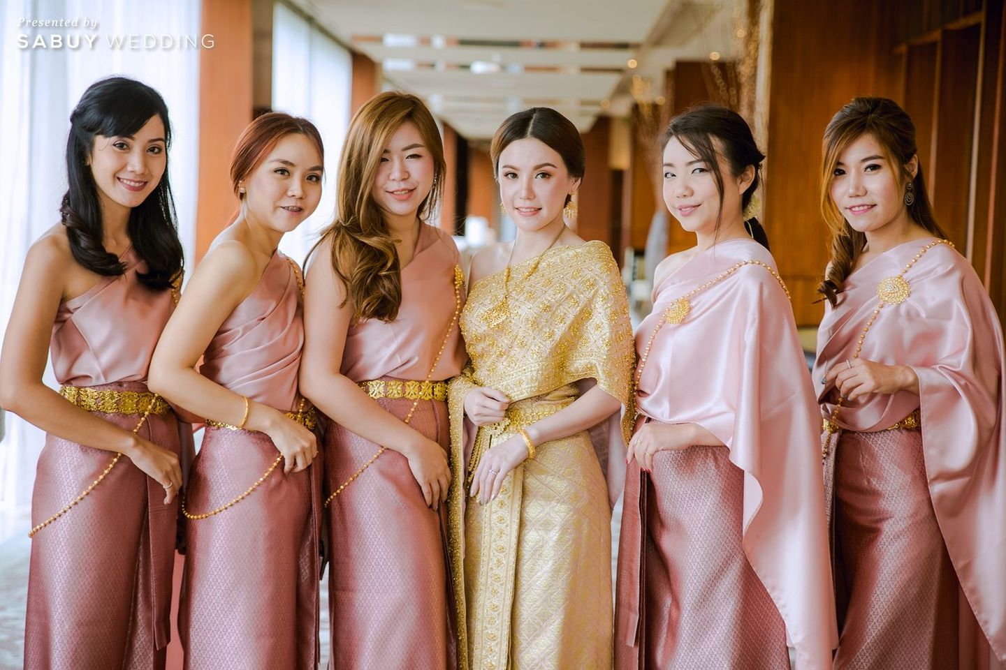 พิธีหมั้น,งานหมั้น,ชุดหมั้น,บ่าวสาว,สถานที่แต่งงาน,โรงแรม,ชุดเพื่อนเจ้าสาว รีวิวงานแต่ง @Millennium Hilton หมั้น-อาฟเตอร์ ครบเบอร์นี้ ไม่ต้องใช้ Organizer!