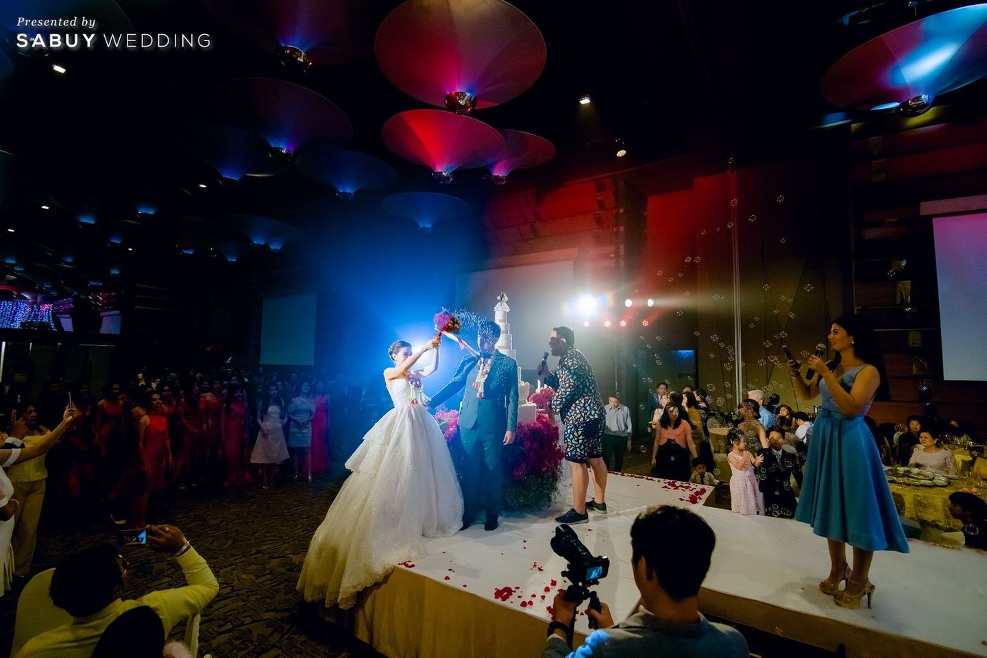 พิธีแต่งงาน,งานแต่งงาน,แต่งงาน,บ่าวสาว,รูปงานแต่ง,จัดดอกไม้งานแต่ง รีวิวงานแต่ง @Millennium Hilton หมั้น-อาฟเตอร์ ครบเบอร์นี้ ไม่ต้องใช้ Organizer!
