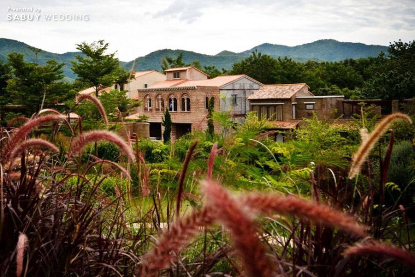 ทริป,ท่องเที่ยว,สถานที่ถ่ายพรีเว็ดดิ้ง,ที่พัก,โรงแรม 8 ที่เที่ยวเด็ด ได้รูปสวยจนเพื่อนอิจฉา! เดินทางใกล้ๆ แต่ได้อารมณ์เมืองนอก