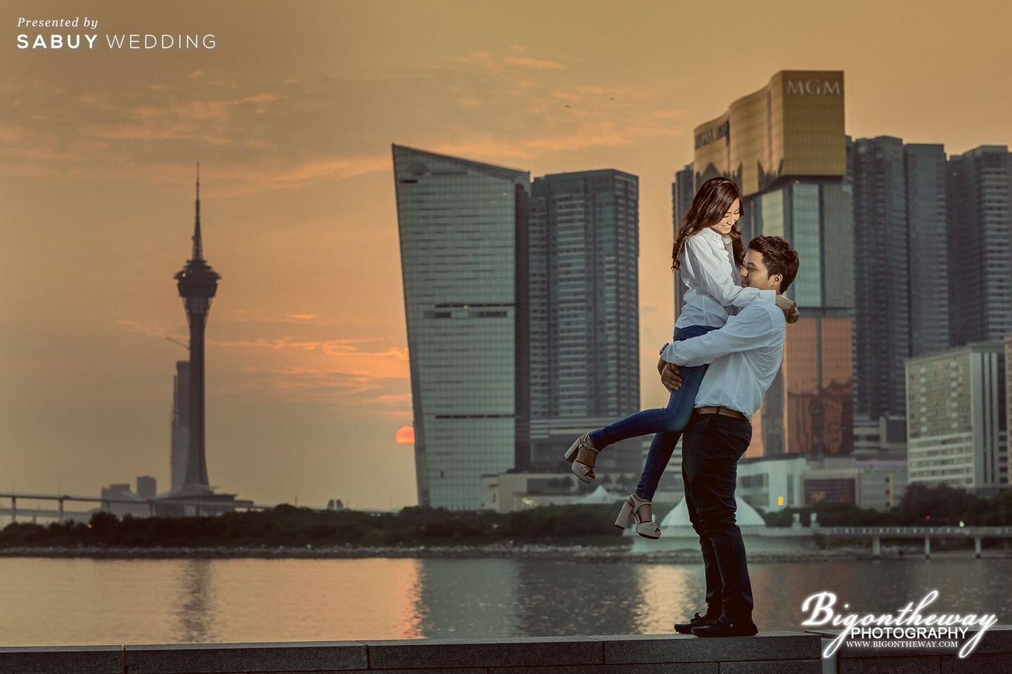 ช่างภาพ ช่างภาพแต่งงาน,ช่างภาพงานแต่ง,สตรีทพรีเวดดิ้ง,สถานที่ถ่ายพรีเวดดิ้ง,ถ่ายภาพพรีเวดดิ้ง,prewedding,พรีเวดดิ้ง,พรีเวดดิ้งต่างประเทศ,คู่รัก,บ่าวสาว 4 โลเคชั่น พรีเวดดิ้งแนวสตรีท สวีทหวาน ชมวิว เดินชิลล์ไปด้วยกัน