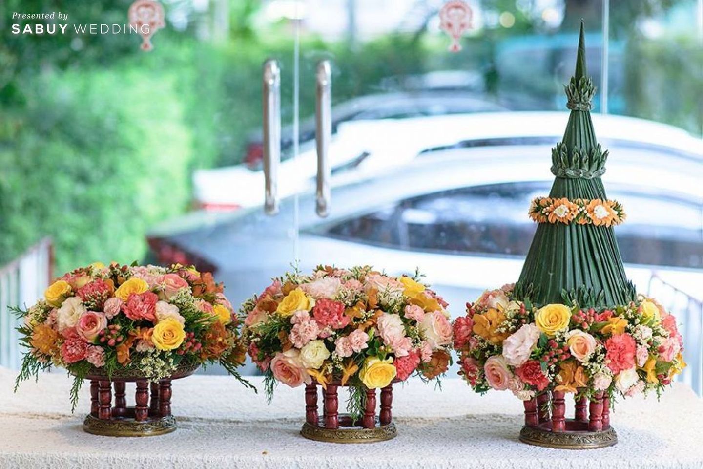 พานขันหมาก Primmrose Wedding Planner งานดอกไม้สวยสดใส ในพิธีหมั้นยกน้ำชา