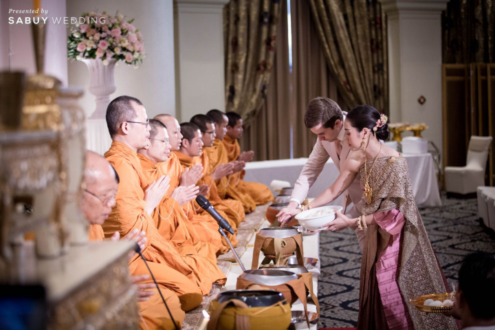 บ่าวสาว,เจ้าสาว,ชุดไทยเจ้าสาว,พิธีหมั้น,พิธีไทย,พิธีสงฆ์ รีวิวงานแต่งสุดโรแมนติก ธีม Beauty & The Beast @Sheraton Grande Sukhumvit