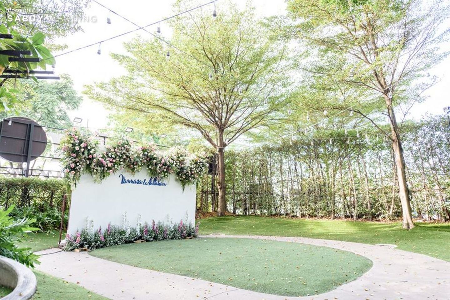 งานแต่งงาน,งานแต่งในสวน,งานแต่ง outdoor,สถานที่แต่งงาน,สถานที่จัดงานแต่งงาน,จัดดอกไม้งานแต่ง,ตกแต่งงานแต่ง,backdrop งานแต่ง,แบคดรอป,Primmrose Wedding Planner งานแต่งในสวน สดชื่นด้วยดอกไม้ สไตล์มินิมอล by Primmrose Wedding Planner