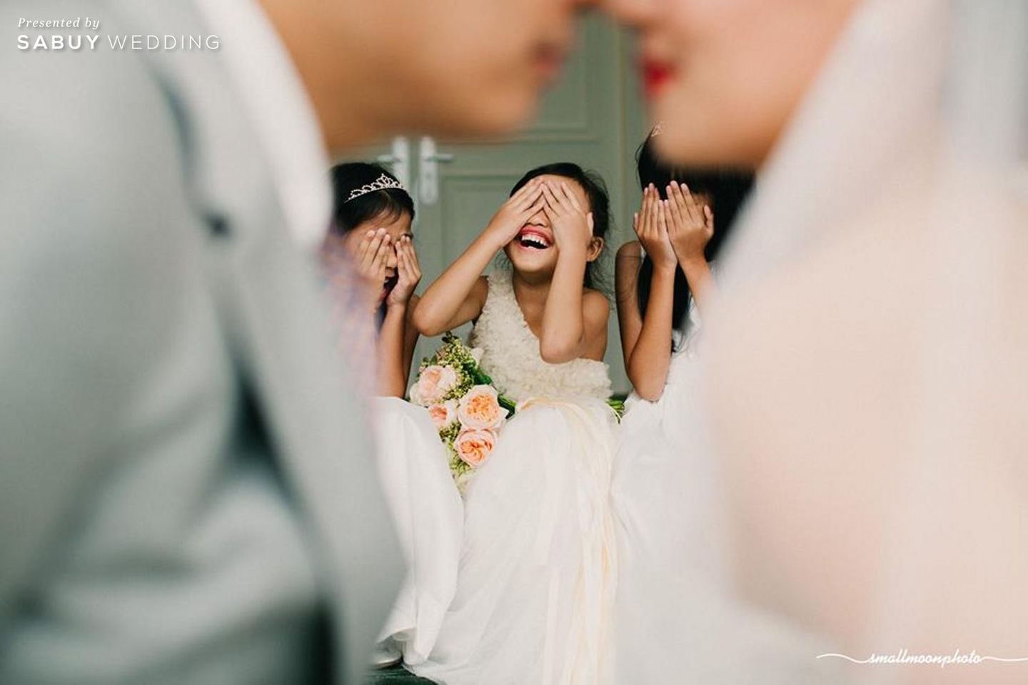 งานแต่งงาน,เจ้าบ่าว,เจ้าสาว,เด็ก,รูปงานแต่ง,Smallmoonphoto รูปงานแต่งสุดครีเอทีฟ จังหวะได้ ความหมายดี by Smallmoonphoto