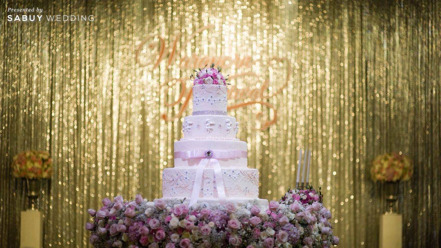 undefined รีวิวงานแต่งธีม Bling Bling Sparkling ในสถานที่แต่งงานสุดเพอร์เฟ็กต์ @Renaissance Bangkok