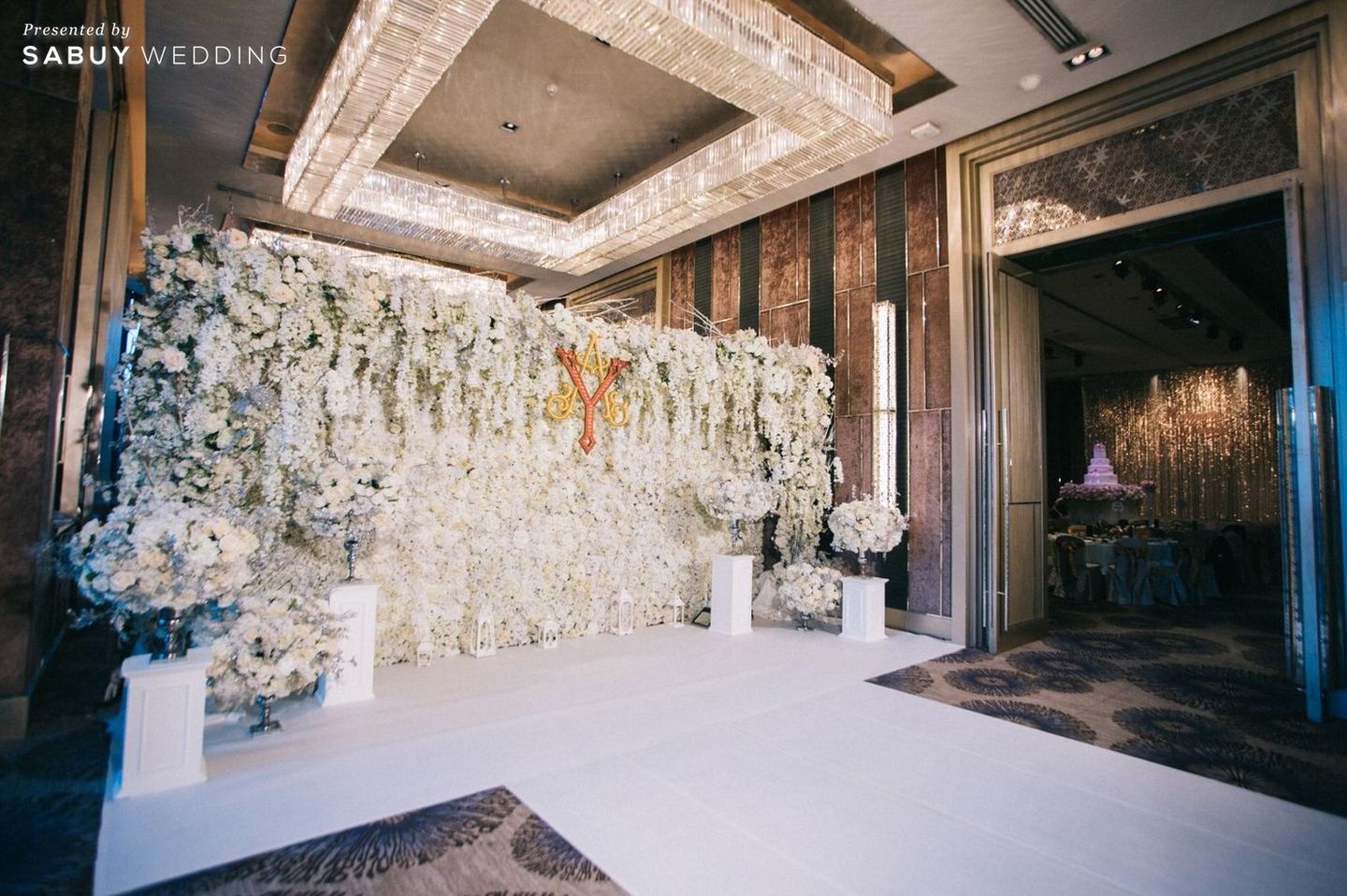 undefined รีวิวงานแต่งธีม Bling Bling Sparkling ในสถานที่แต่งงานสุดเพอร์เฟ็กต์ @Renaissance Bangkok