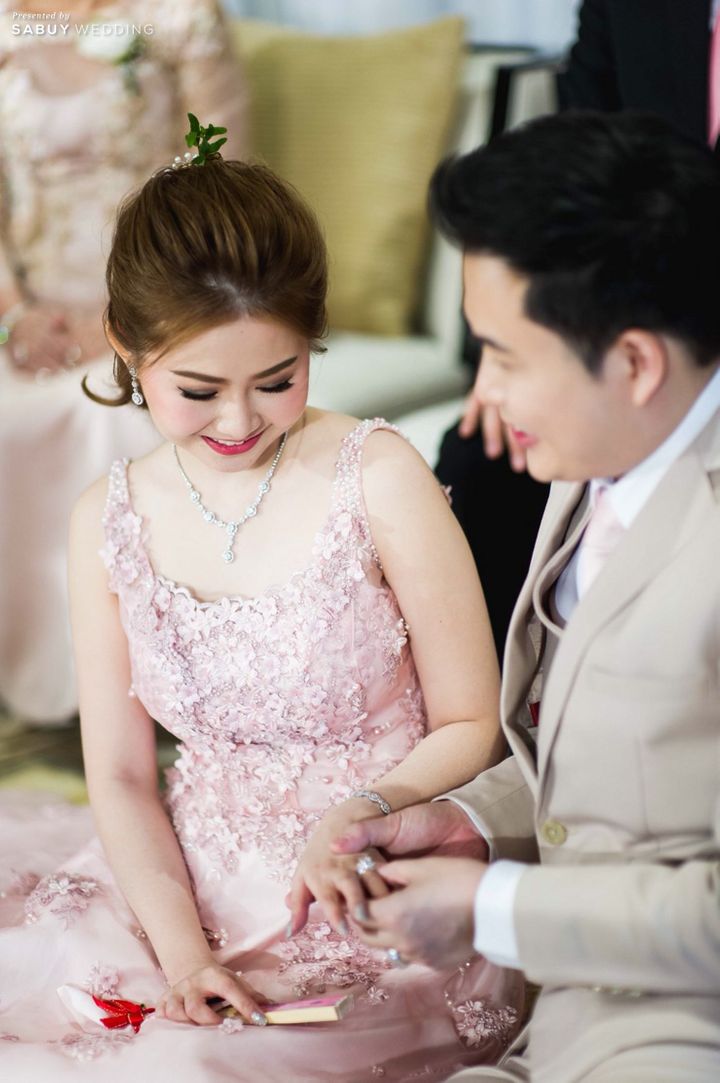 สถานที่แต่งงาน,โรงแรม,พิธีหมั้น,พิธีแต่งงานแบบไทย,บ่าวสาว,ชุดเจ้าสาว,เวทีงานแต่ง รีวิวงานแต่งธีม Bling Bling Sparkling ในสถานที่แต่งงานสุดเพอร์เฟ็กต์ @Renaissance Bangkok