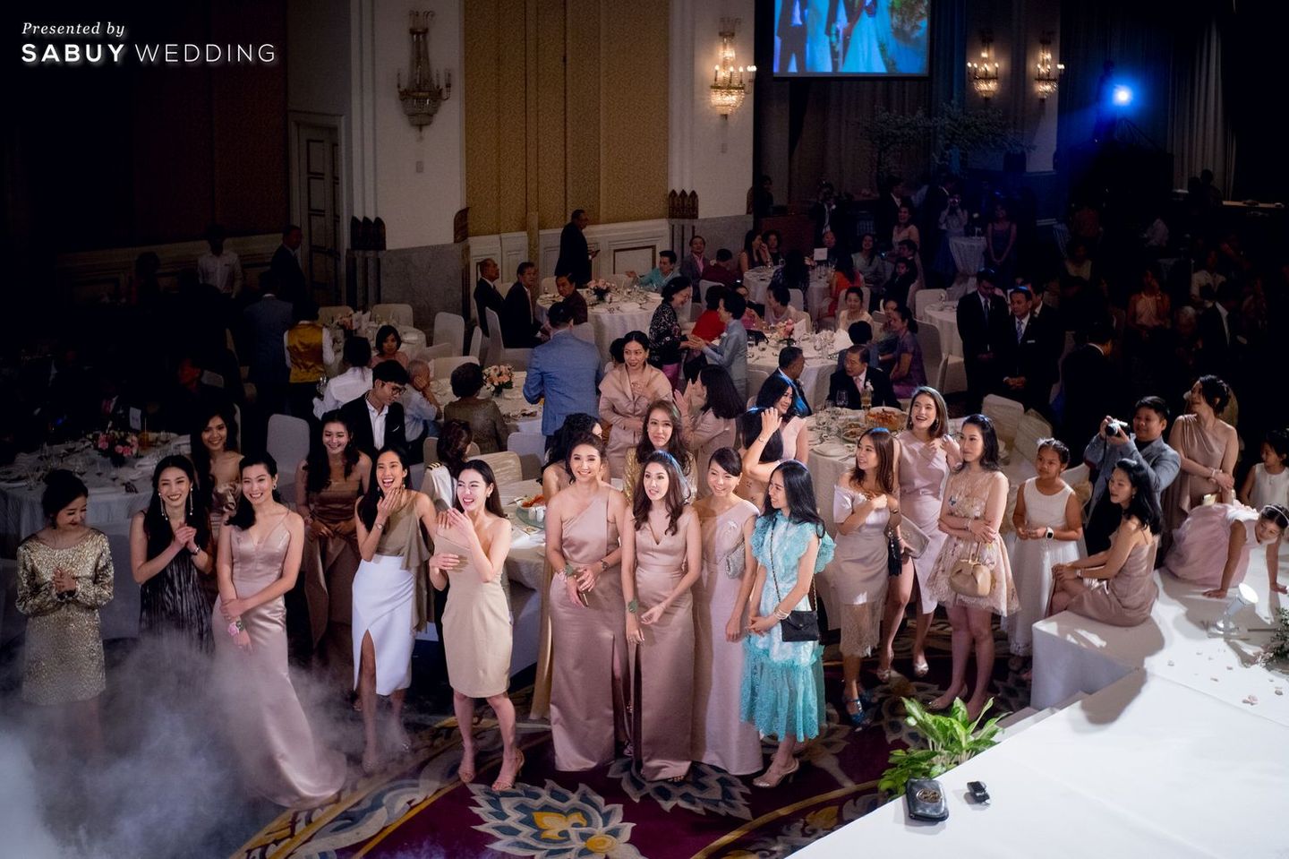 สถานที่แต่งงาน,โรงแรม,ตกแต่งงานแต่ง,จัดดอกไม้งานแต่ง,งานแต่งงาน,เพื่อนเจ้าสาว,ชุดเพื่อนเจ้าสาว รีวิวงานแต่งมีดีไซน์ ไอเดียจัดเลี้ยงแบบ Standing Buffet @The Athenee Hotel