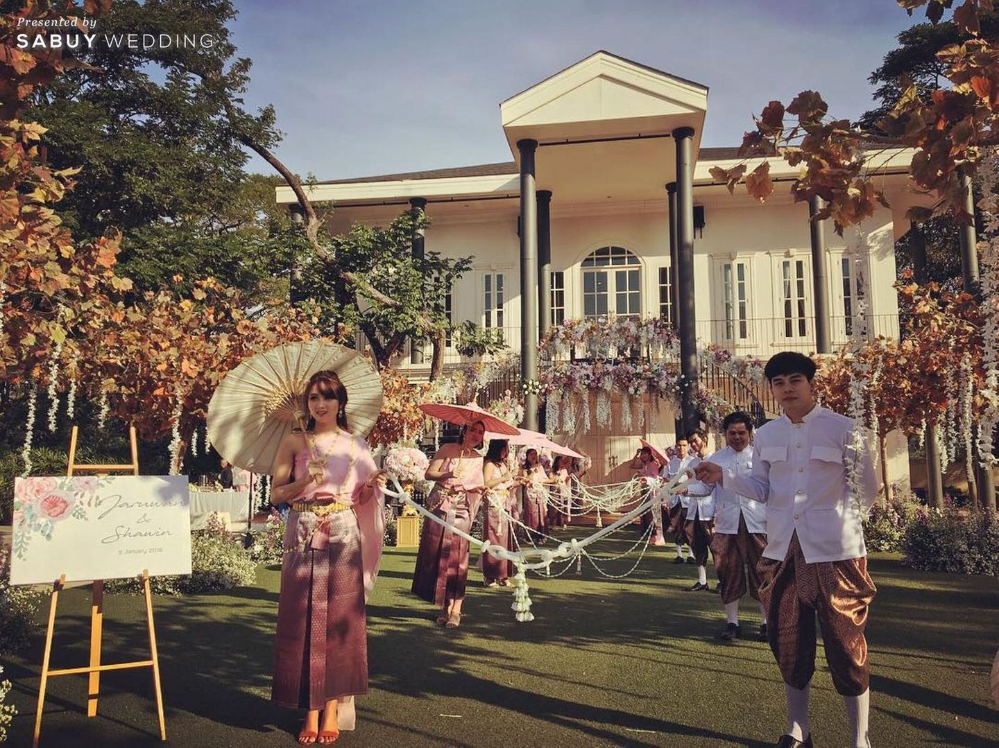 งานหมั้น,พิธีหมั้น,งานแต่งในสวน,งานแต่ง outdoor,สถานที่แต่งงาน,สถานที่จัดงานแต่งงาน,ตกแต่งงานแต่ง,จัดดอกไม้งานแต่ง,เพื่อนเจ้าสาว,เพื่อนเจ้าบ่าว,Loveindeed The Wedding Planner & Decoration Organizer,Noeud d'Amour Saraburi, งานหมั้นโทนหวาน กับการจัดดอกไม้สุดลงตัว by Loveindeed