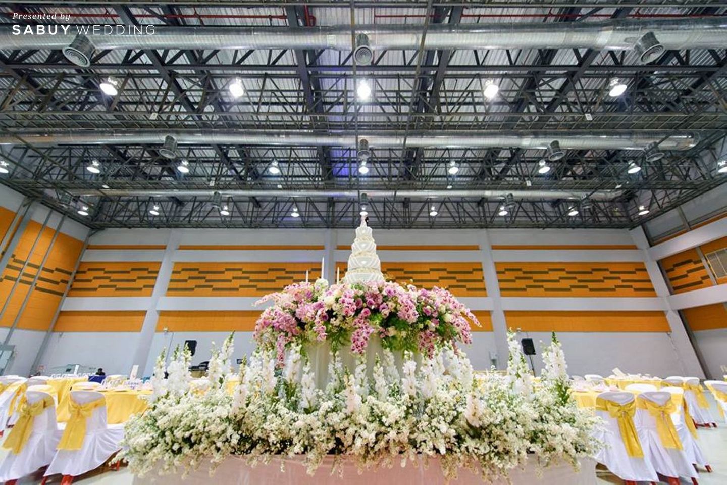 งานแต่งงาน,สถานที่แต่งงาน,สถานที่จัดงานแต่งงาน,ตกแต่งงานแต่ง,จัดดอกไม้งานแต่ง,โต๊ะจีน,เค้กงานแต่ง,Primmrose Wedding Planner,Ayutthaya City Park(อยุธยา ซิตี้พาร์ค) เนรมิตงานแต่ง Indoor ให้สวยเริ่ดเหมือนอยู่ในสวน by Primmrose Wedding Planner