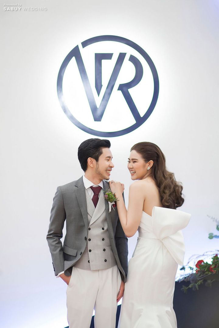 บ่าวสาว,ชุดแต่งงาน,ชุดเจ้าสาว,ชุดเจ้าบ่าว,โลโก้งานแต่ง,backdrop งานแต่ง รีวิวงานแต่ง ธีมคู่สีสุดเก๋ Navy blue & Marsala @S31 Sukhumvit Hotel