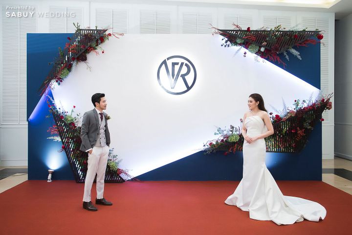 บ่าวสาว,ชุดแต่งงาน,ชุดเจ้าสาว,ชุดเจ้าบ่าว,โลโก้งานแต่ง,backdrop งานแต่ง,จัดดอกไม้งานแต่ง,ตกแต่งงานแต่ง รีวิวงานแต่ง ธีมคู่สีสุดเก๋ Navy blue & Marsala @S31 Sukhumvit Hotel