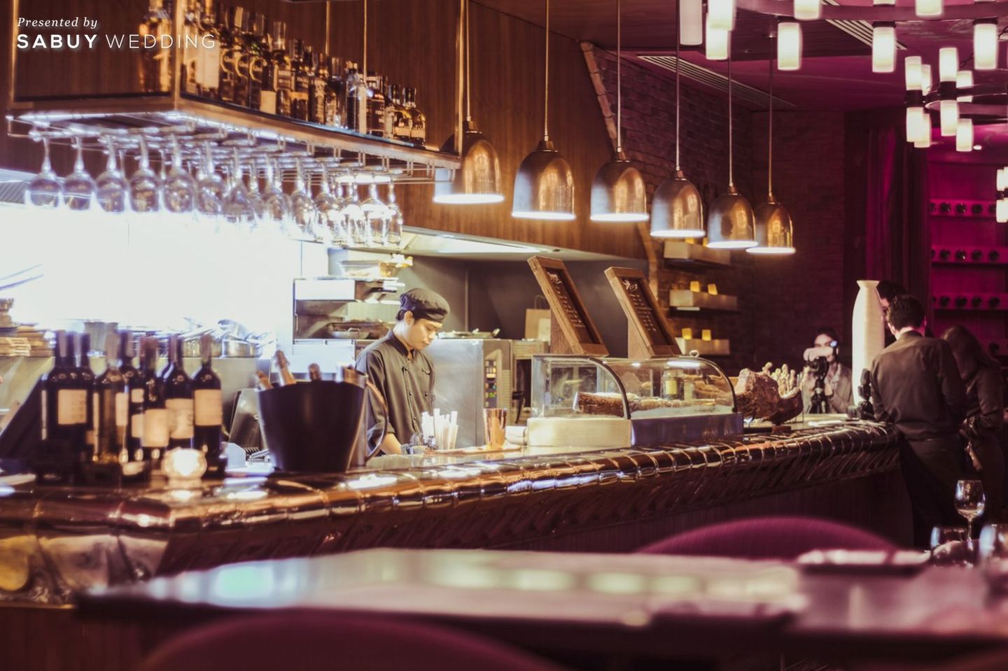 ้ห้องอาหาร,โรงแรม,Tapas Vino,Pullman Grande Sukhumvit Say It With Dinner บอกความในใจ เซอร์ไพรส์คนพิเศษกับวาเลนไทน์ดินเนอร์ @Pullman Grande Sukhumvit