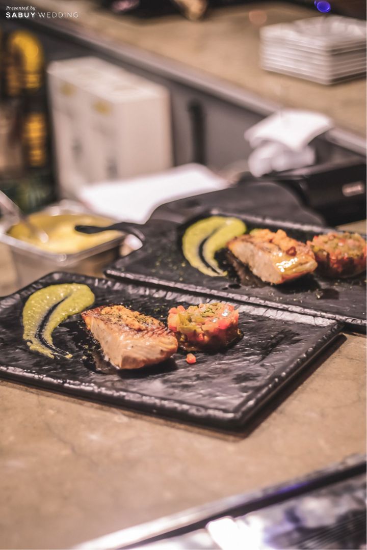 ้ห้องอาหาร,โรงแรม,Tapas Vino,Pullman Grande Sukhumvit,เมนูพิเศษ Say It With Dinner บอกความในใจ เซอร์ไพรส์คนพิเศษกับวาเลนไทน์ดินเนอร์ @Pullman Grande Sukhumvit