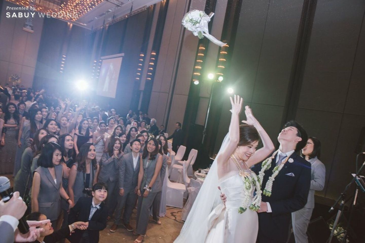 พิธีแต่งงาน,งานแต่งงาน,สถานที่แต่งงาน,โรงแรม,เจ้าบ่าว,เจ้าสาว,ชุดเจ้าสาว,ชุดแต่งงาน,ช่อดอกไม้งานแต่ง รีวิวงานแต่งมินิมอลดูดี ในสถานที่ Luxury Modern @The Okura Prestige Bangkok