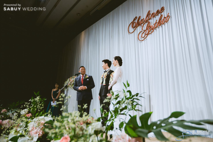 undefined รีวิวงานแต่งในสถานที่สุดอลัง ตกแต่งเรียบง่าย ได้งานสวยเป๊ะ @ The Berkeley Hotel Pratunam